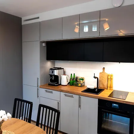 Comfortable Near The River, Apartman