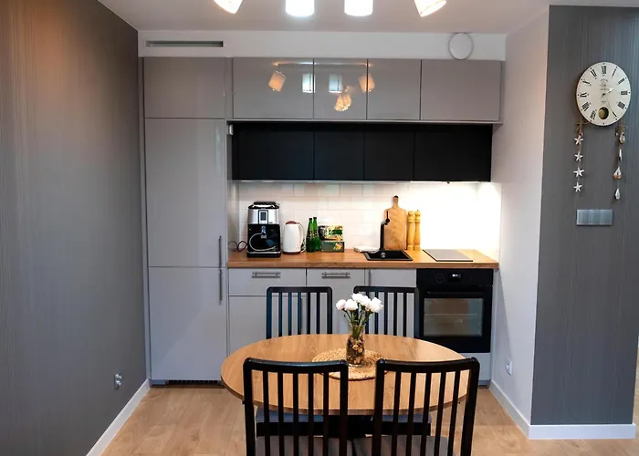 Apartment Comfortable Near The River, *